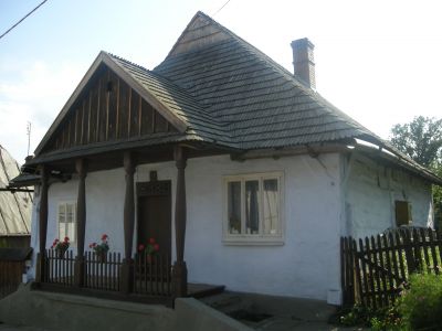 I byn Pruchnik utanför Jarosław finns många hus i traditionell galizisk byggnadsstil.